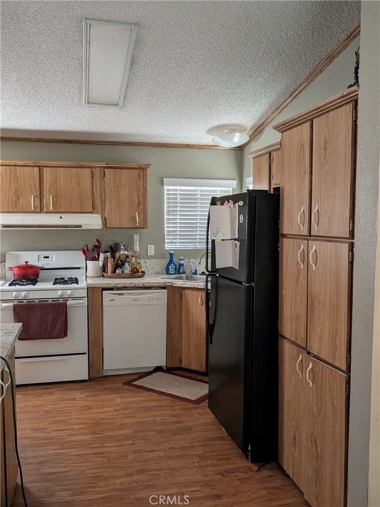 3589 Wells 101 Property Photo 6