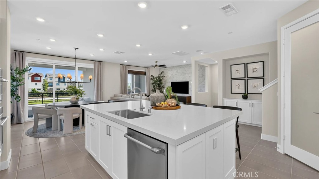 933 Treble Property Photo 3