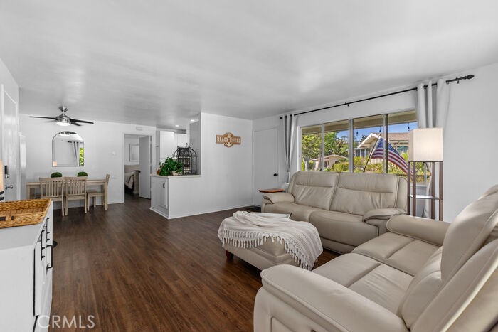 591 Avenida Majorca O Property Photo 4