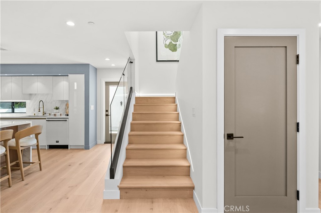 2843 Stoner Avenue Property Photo 28
