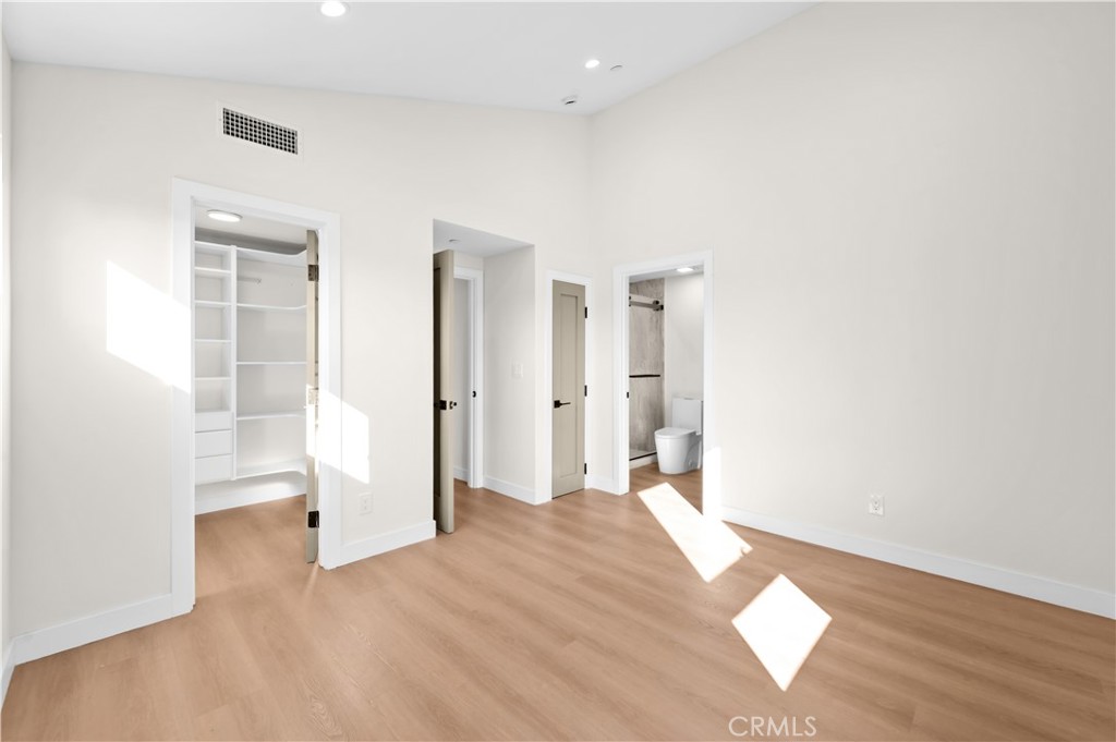 2843 Stoner Avenue Property Photo 44