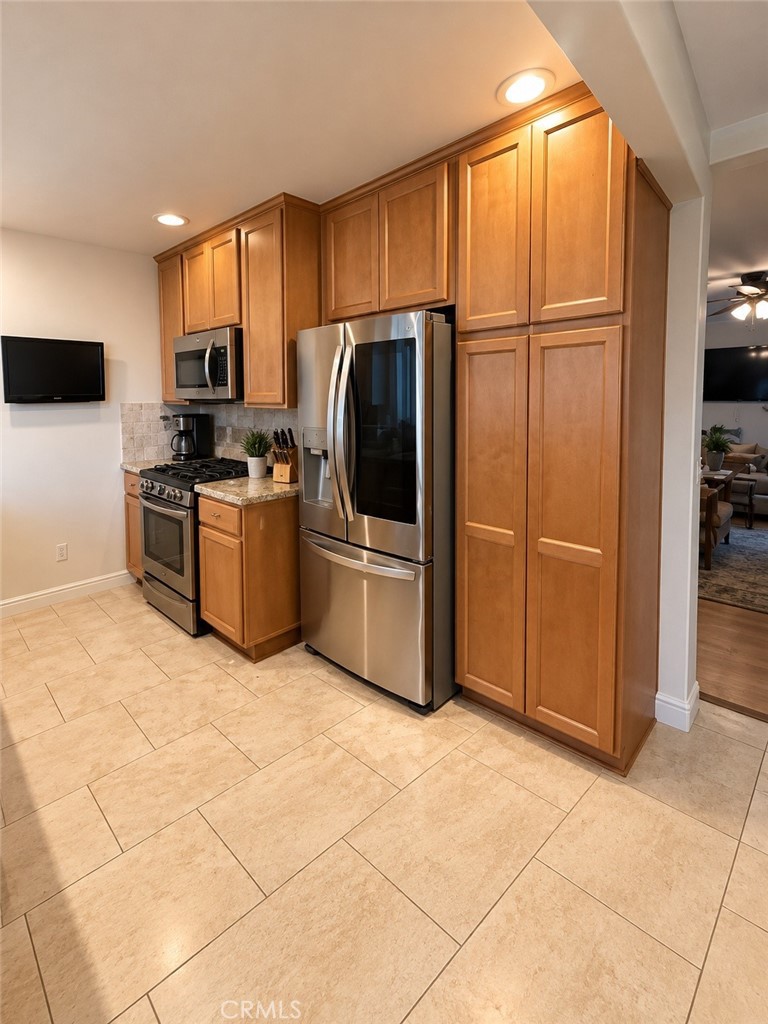 26905 Avenida Las Palmas Property Photo 10