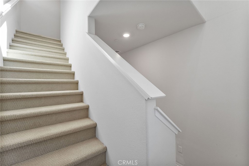 649 E Madeleine Privado Property Photo 12