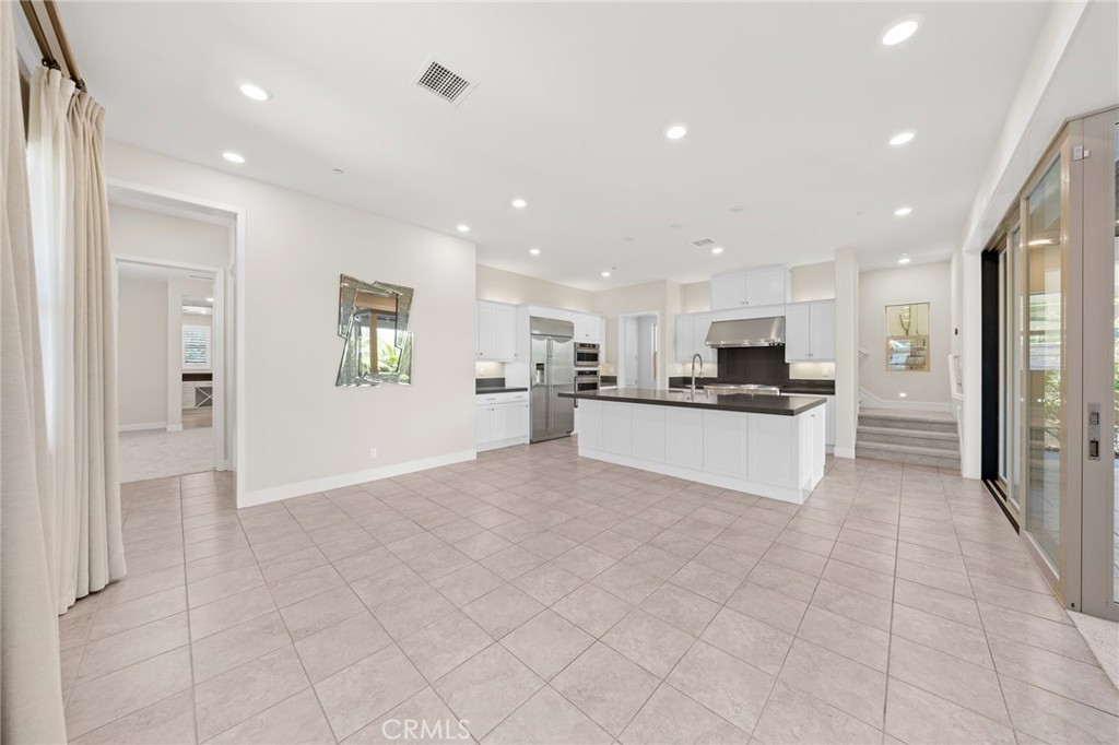 101 Pastel Property Photo 3