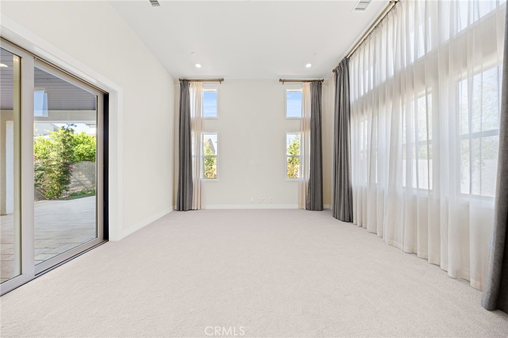101 Pastel Property Photo 4
