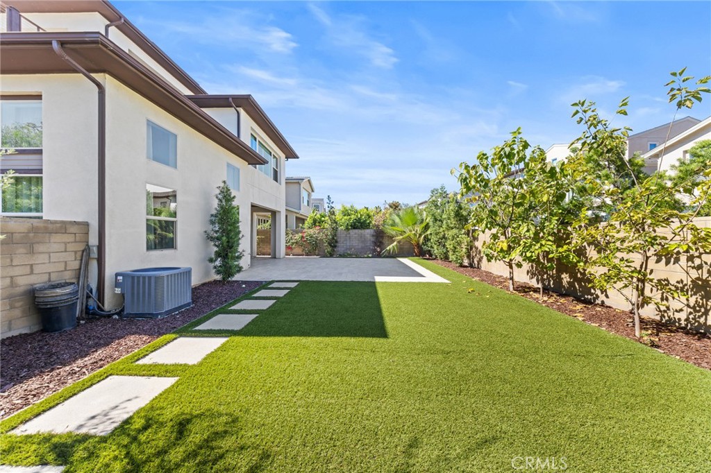 101 Pastel Property Photo 27