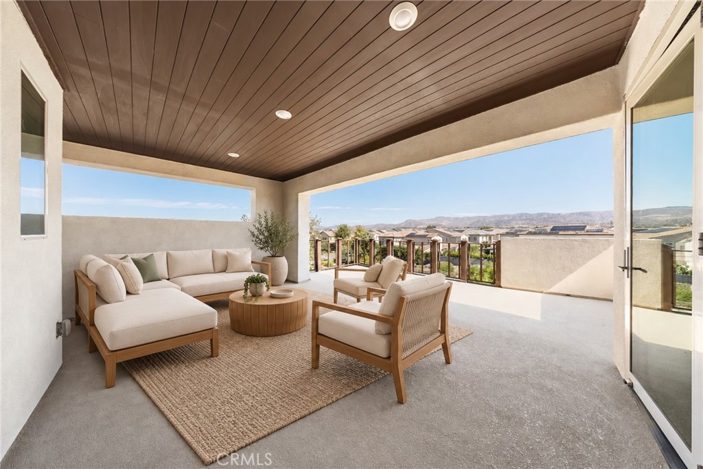 101 Pastel Property Photo 34