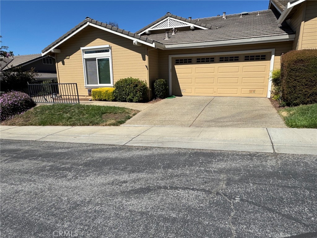 8801 Grape Wagon Circle Property Photo 4