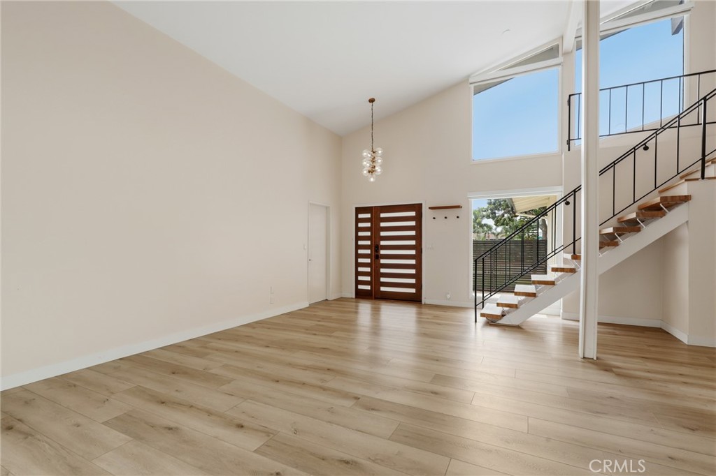 421 Larry Lane Property Photo 12