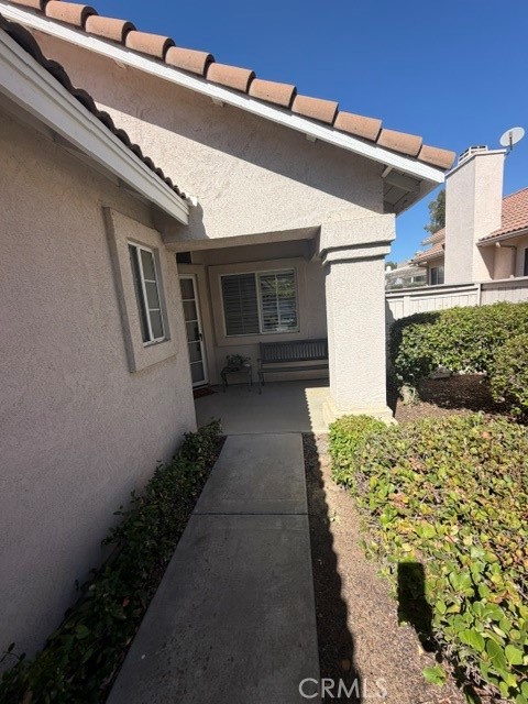 23980 Via Astuto Property Photo 4