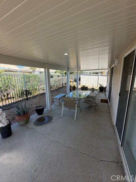 23980 Via Astuto Property Photo 25
