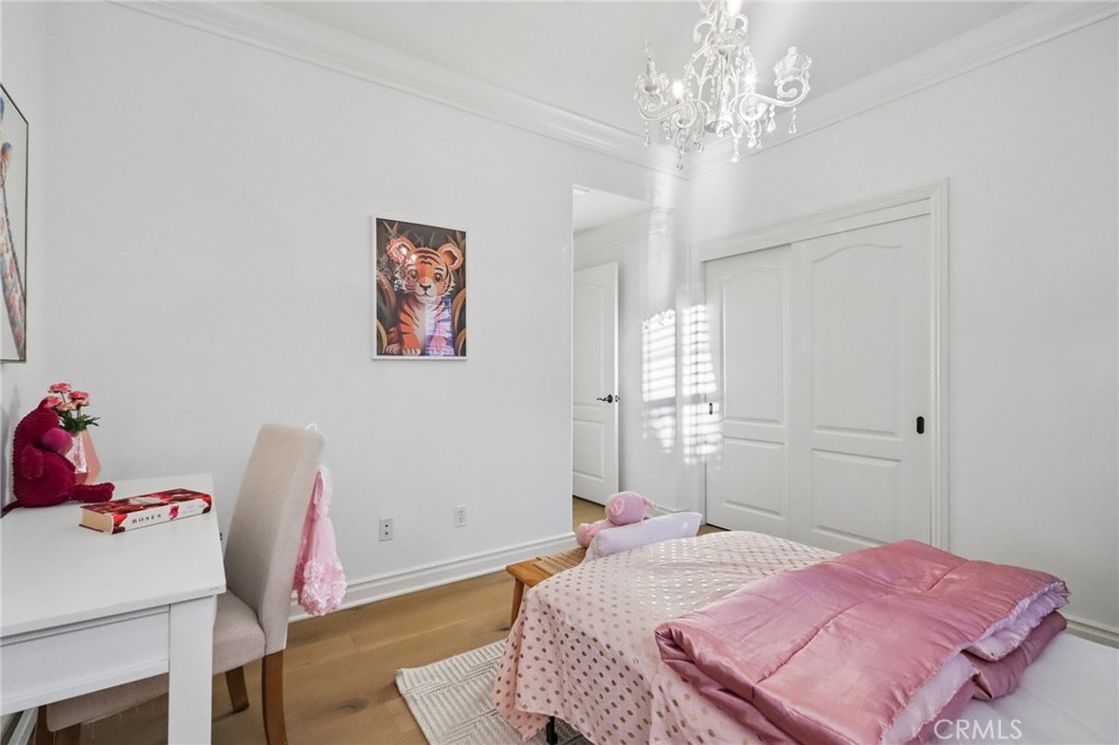 66 Eclipse Property Photo 35