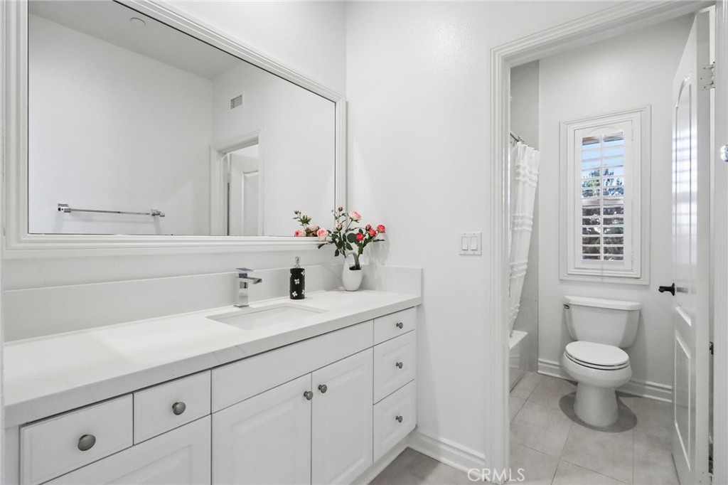 66 Eclipse Property Photo 36