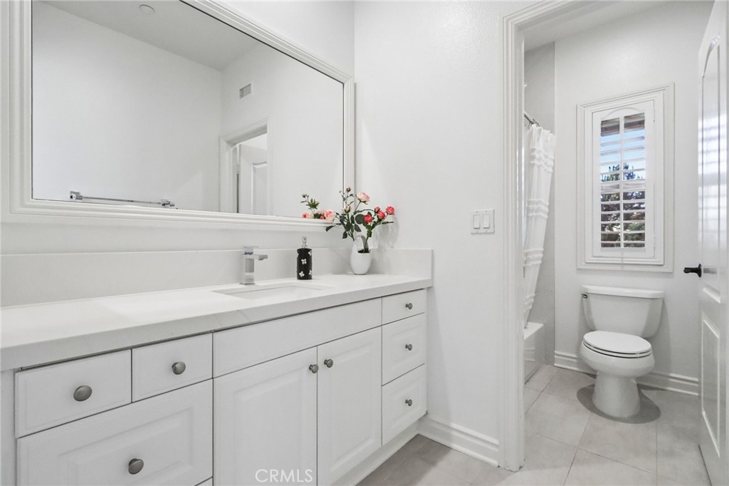 66 Eclipse Property Photo 40