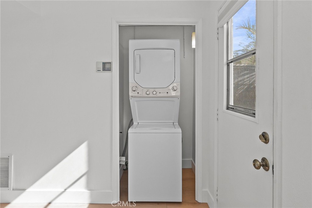 126 High Property Photo 16