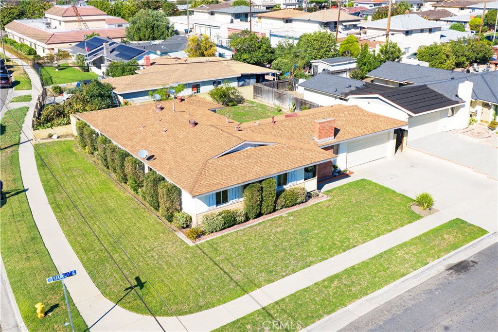 8805 Stardust Lane Property Photo 1