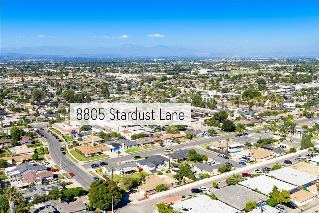 8805 Stardust Lane Property Photo 8