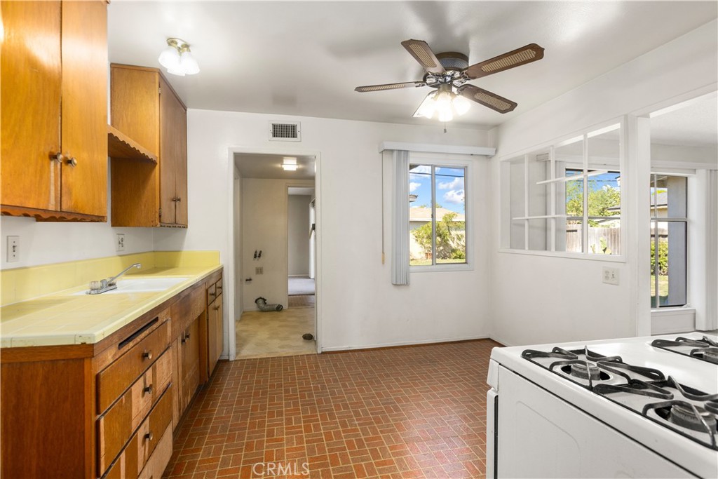 8805 Stardust Lane Property Photo 17