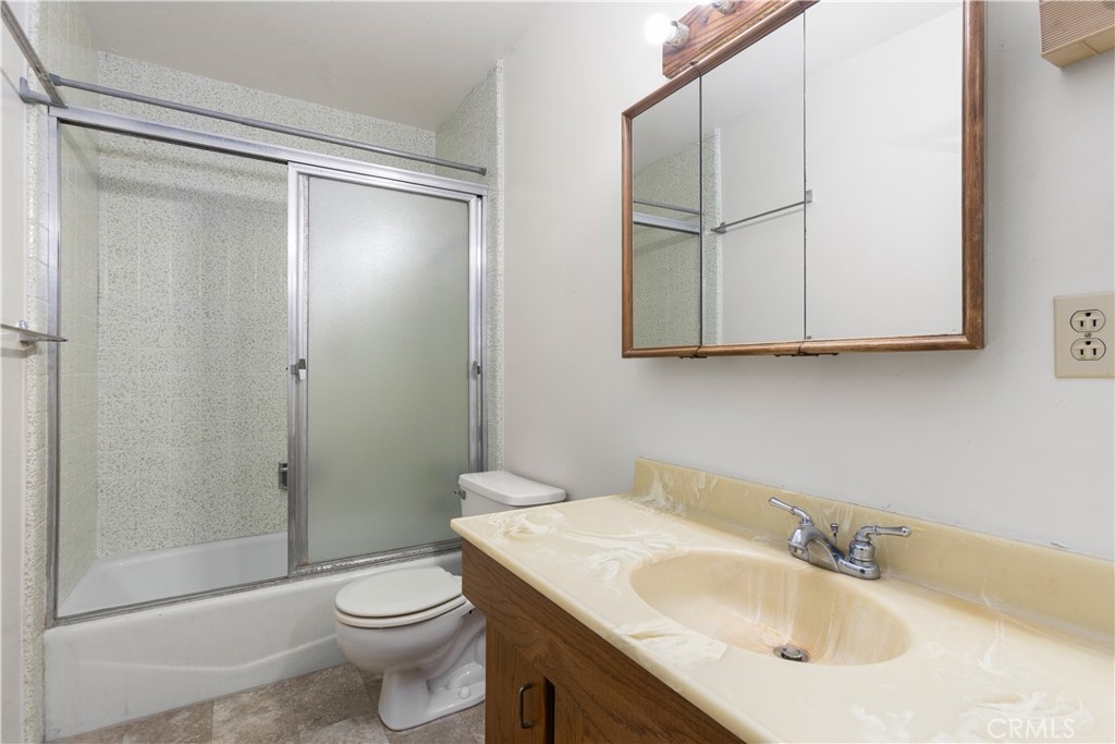 8805 Stardust Lane Property Photo 20