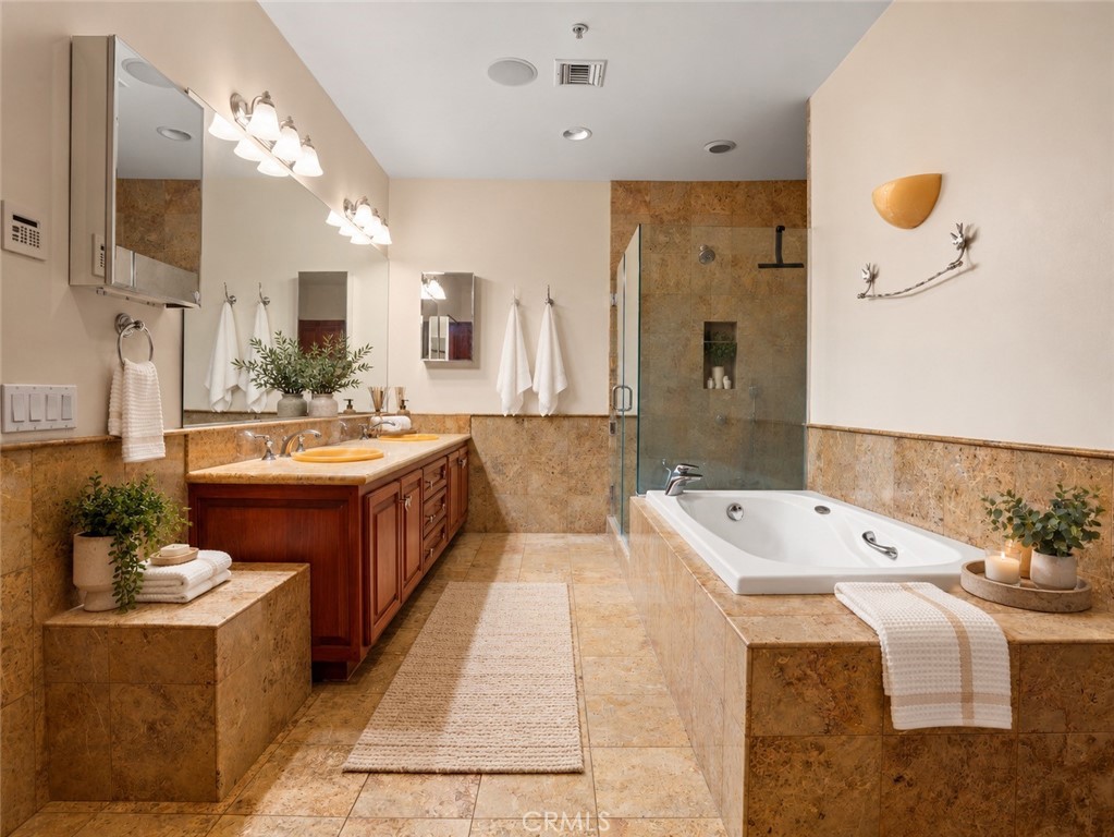 10827 Pacific View Road Property Photo 23