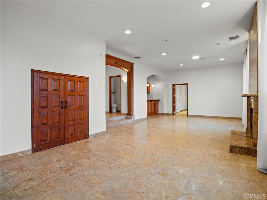 10827 Pacific View Road Property Photo 25