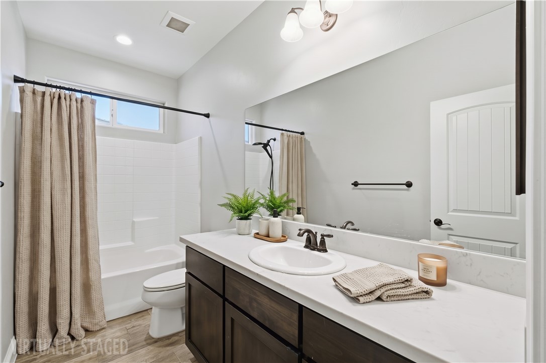 9021 Drovers Run Property Photo 20