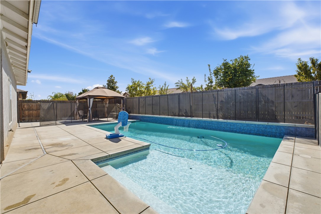 9021 Drovers Run Property Photo 29