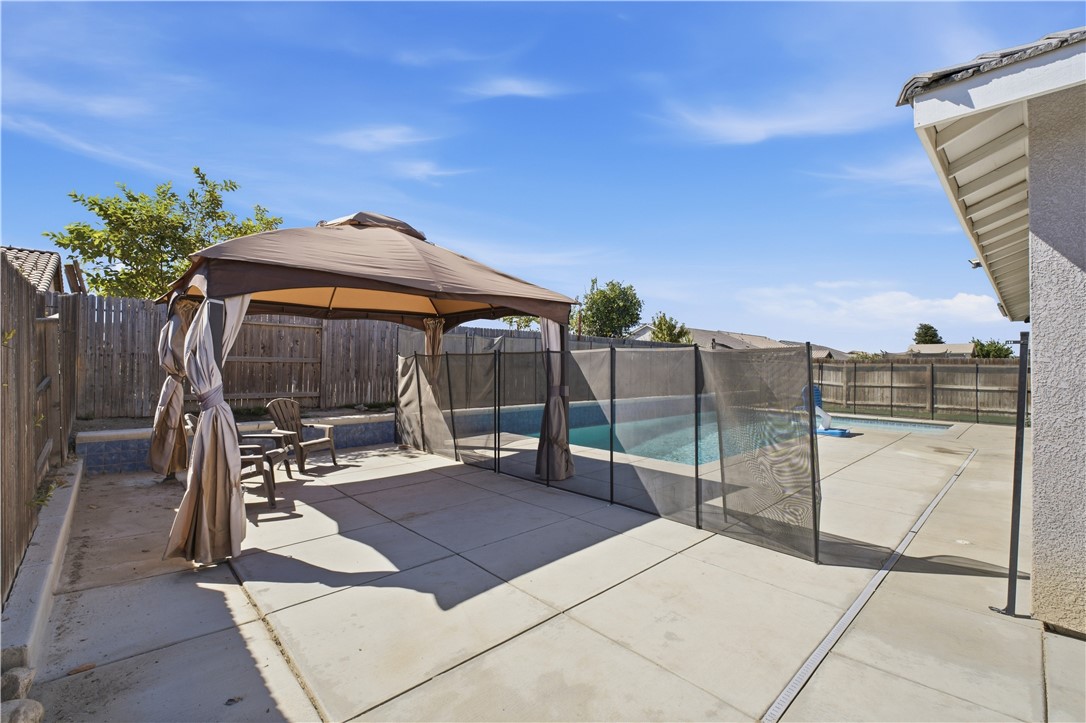 9021 Drovers Run Property Photo 32