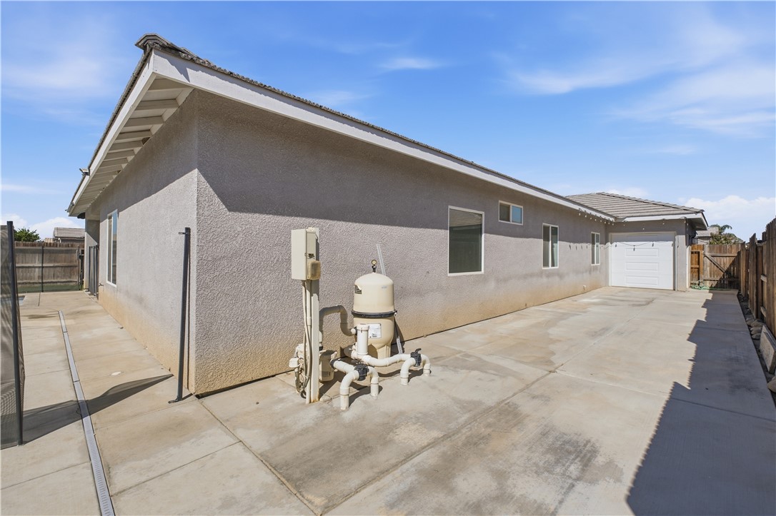 9021 Drovers Run Property Photo 33