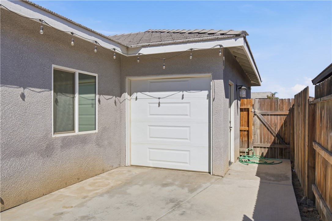 9021 Drovers Run Property Photo 34