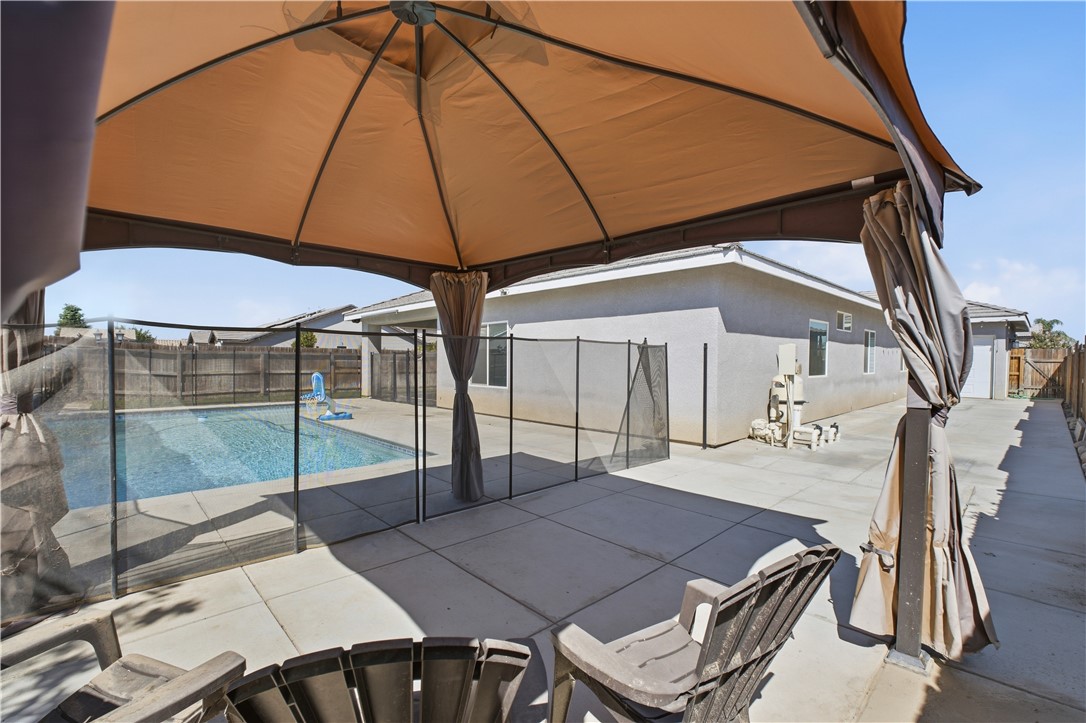9021 Drovers Run Property Photo 35