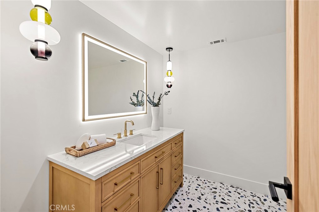 318 Avenida Costanso Property Photo 11