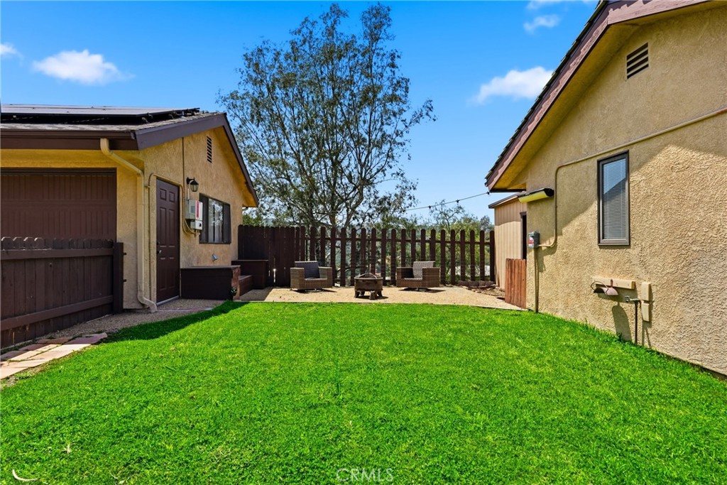 1225 Grand View Property Photo 15