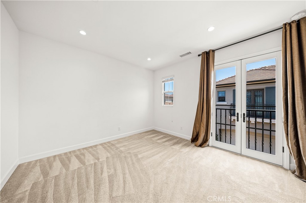 68 Tollson Property Photo 33