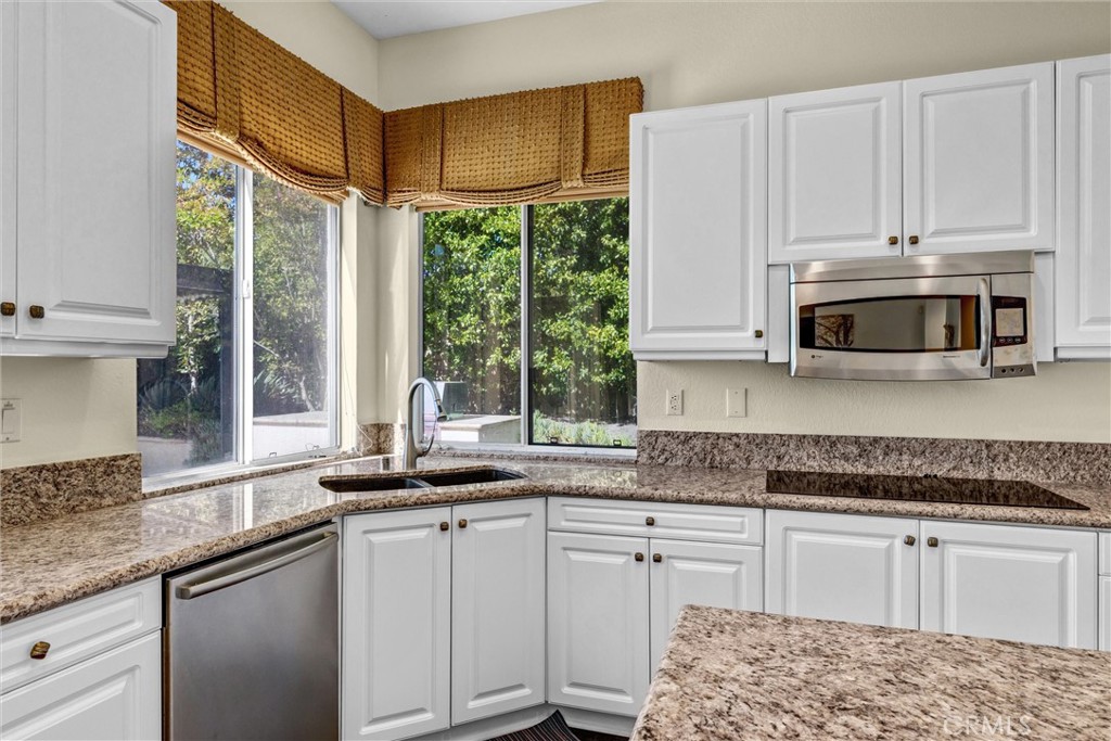 25652 Pacific Crest Property Photo 14