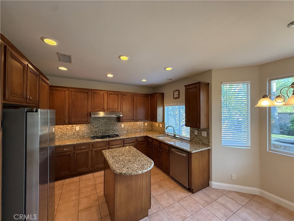 24672 Monita Property Photo 2