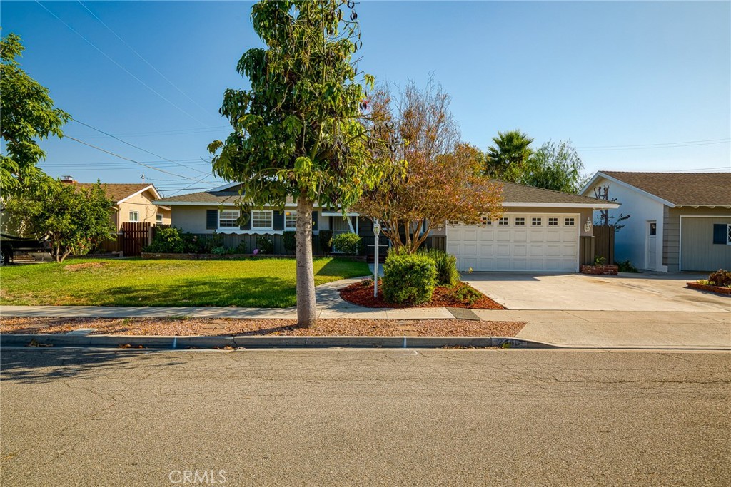 2448 W Grivey