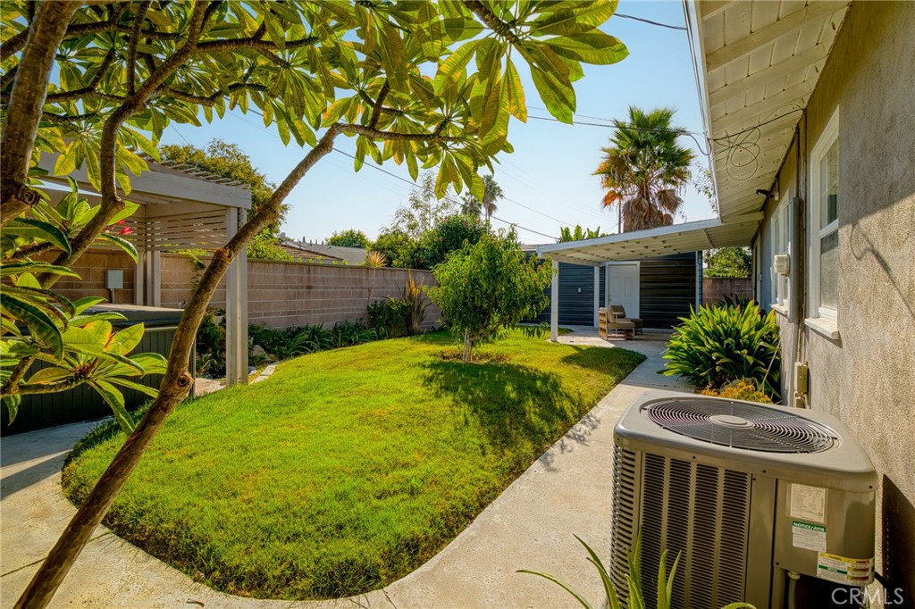 2448 W Grivey Property Photo 36