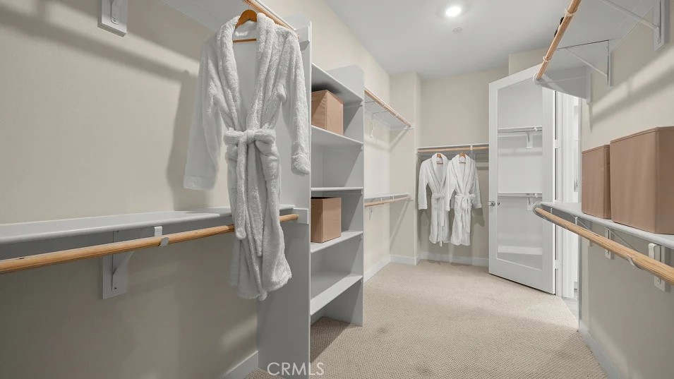 2014 Pyrenes Place Property Photo 16
