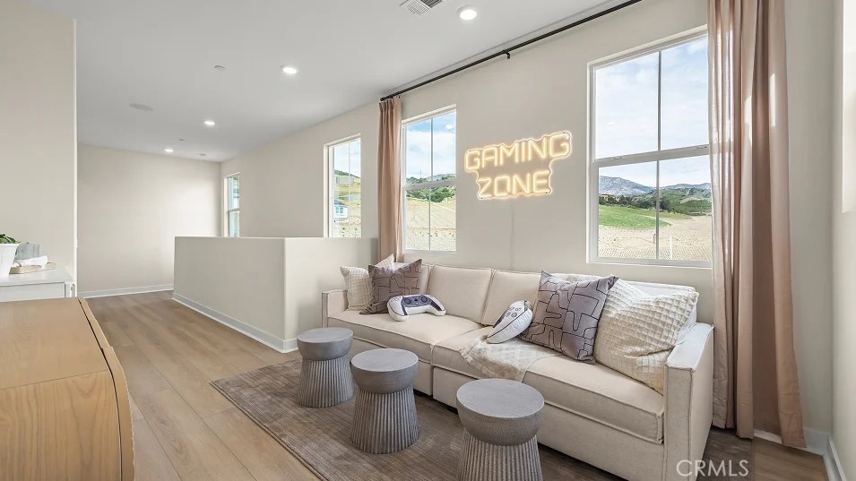 2014 Pyrenes Place Property Photo 25