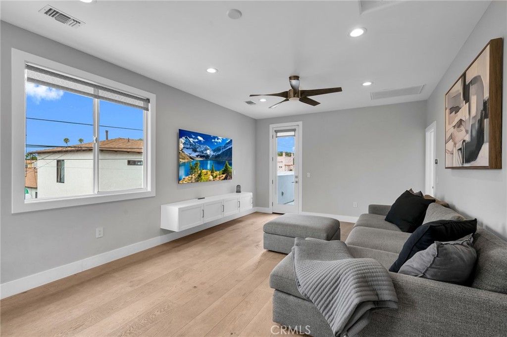 1776 Cable Street Property Photo 21