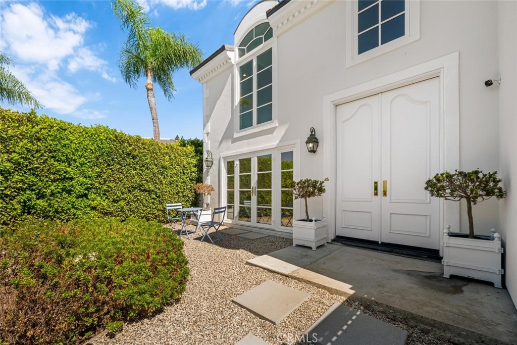 25441 Marina Circle Property Photo 1