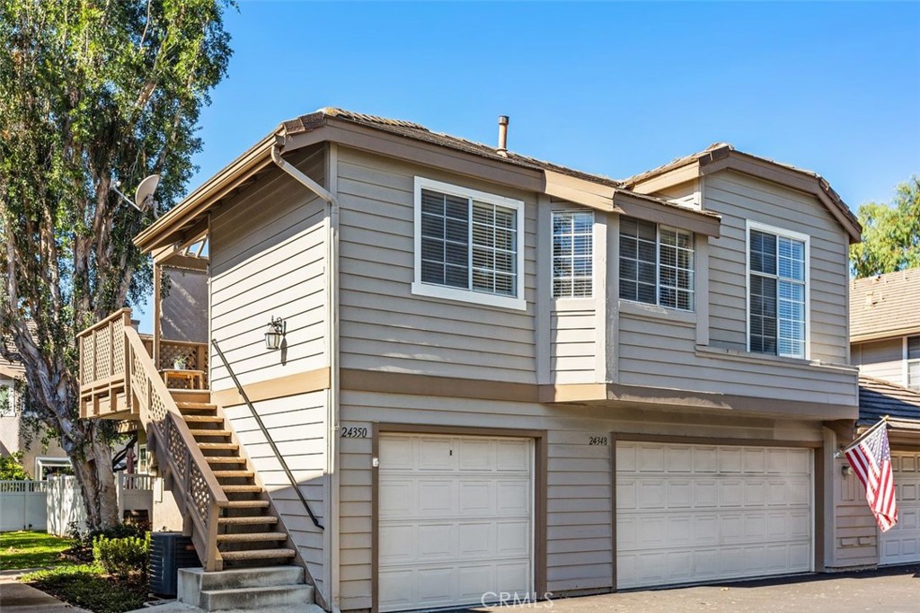 24350 Eastview Property Photo 4