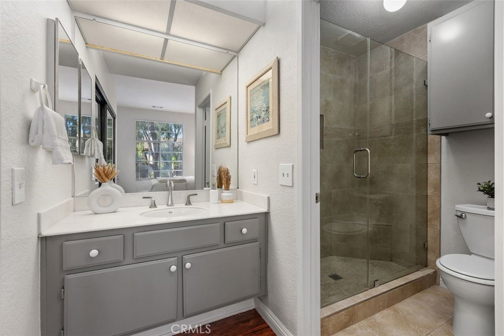 24350 Eastview Property Photo 34