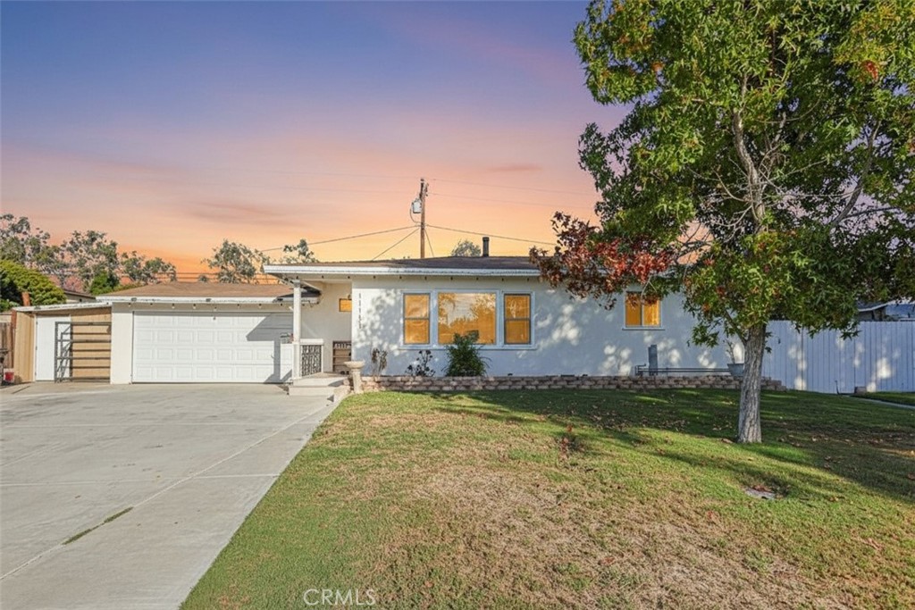 11111 Iris Property Photo 21