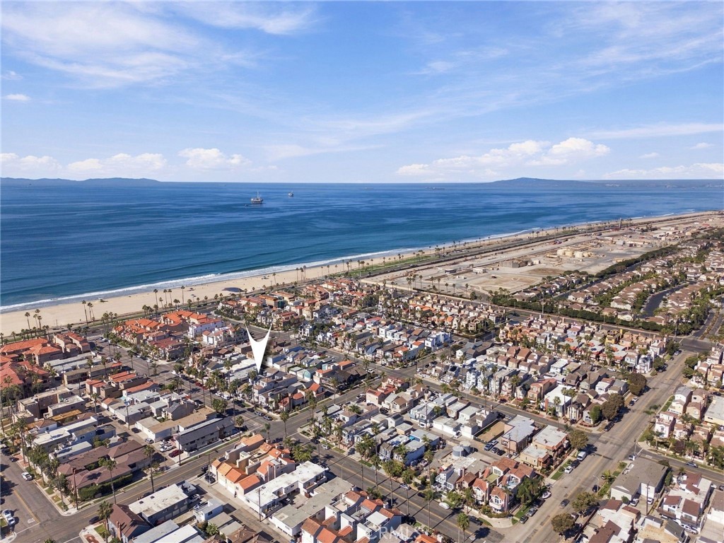 221 21st Street Property Photo 12