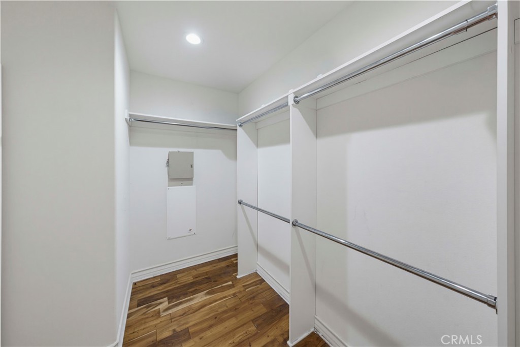 1020 California Property Photo 10