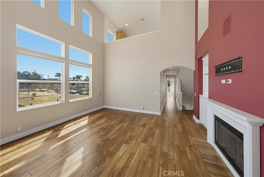 1020 California Property Photo 13