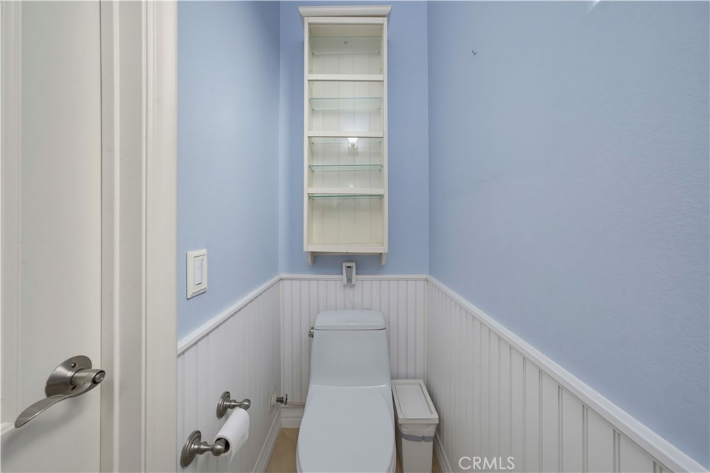 1020 California Property Photo 17