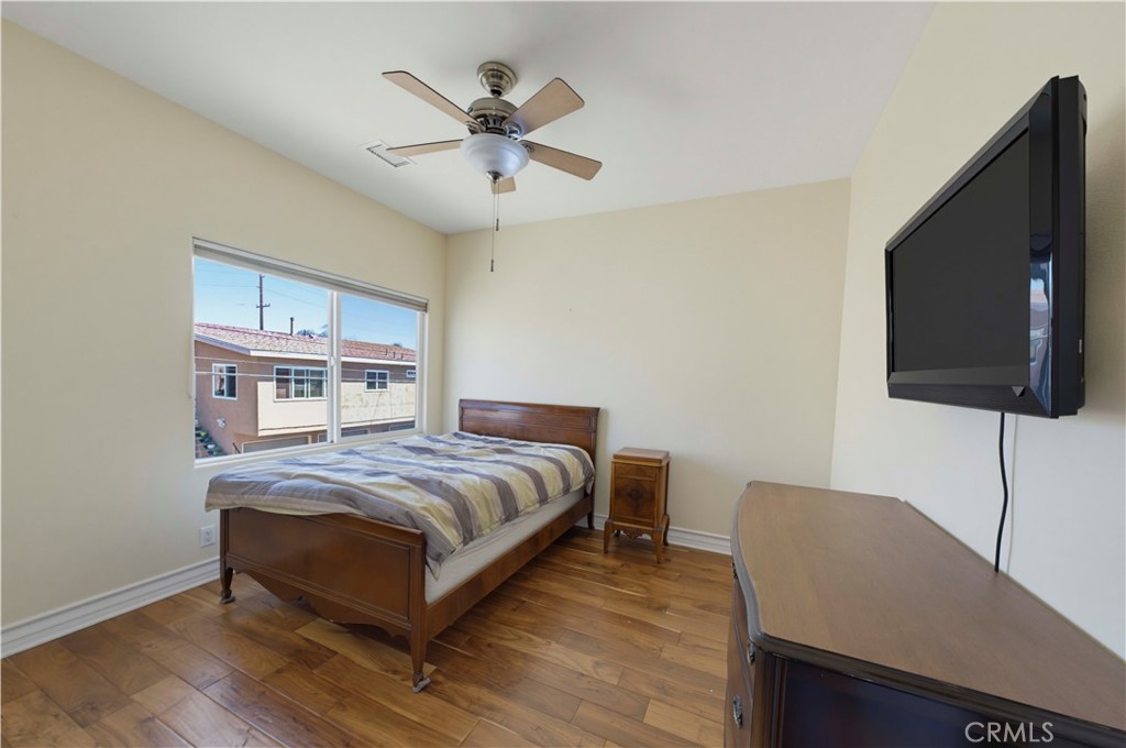 1020 California Property Photo 29